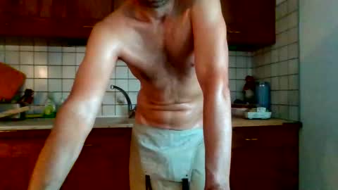 Snapshot of testosterone20222 chatting on 09/17/25, 11:12 Testosterone20 online show from 09/17/25, 11:12