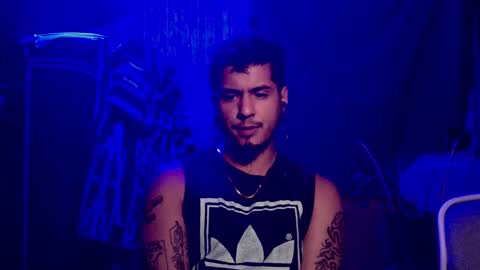 Milo online show from 12/17/24, 02:55