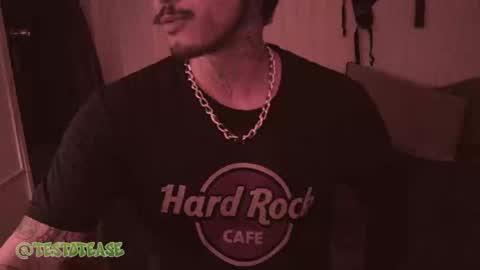 Milo online show from 09/21/25, 03:52