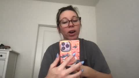 Daphne Summers online show from 12/17/25, 05:30