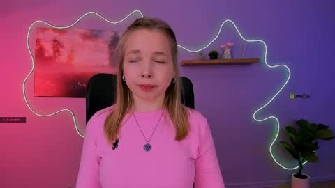 teya_starling online show from 04/19/26, 07:40