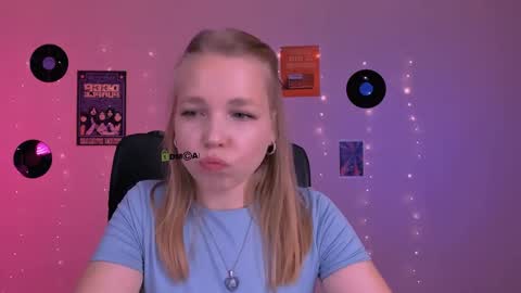 Snapshot of teya_starling chatting on 05/24/26, 07:35 teya_starling online show from 05/24/26, 07:35