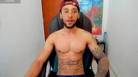 Cristhian Teylor online show from 12/15/24, 03:53