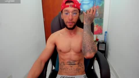 Cristhian Teylor online show from 12/23/24, 04:28