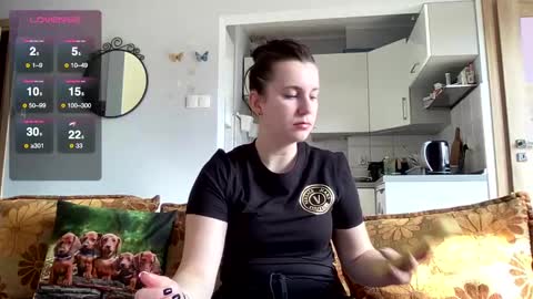 Teylor online show from 02/27/25, 12:23