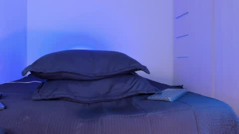 thadeo_king online show from 04/28/26, 02:33