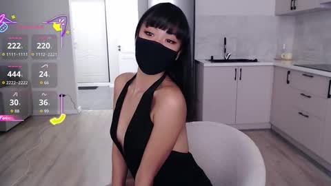 Snapshot of thaibooo chatting on 09/17/25, 02:24 thaibooo online show from 09/17/25, 02:24