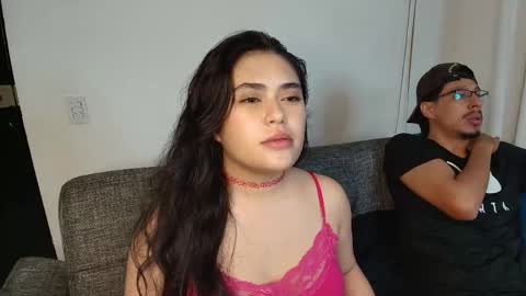 Snapshot of thaisadara24 chatting on 05/22/26, 12:07 T H A I S online show from 05/22/26, 12:07