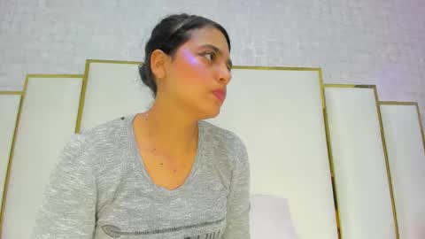 Snapshot of thalia888_ chatting on 11/09/25, 06:39 thalia888_ online show from 11/09/25, 06:39