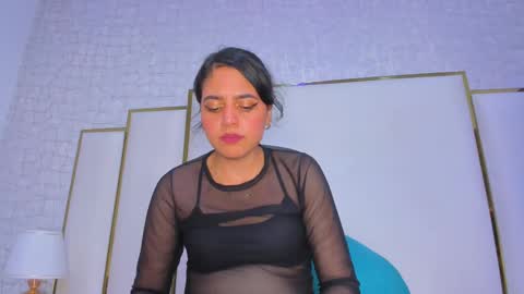 Snapshot of thalia888_ chatting on 11/22/25, 07:13 thalia888_ online show from 11/22/25, 07:13