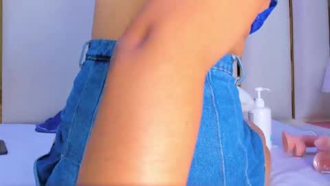 Snapshot of thalia888_ chatting on 03/04/26, 09:21 thalia888_ online show from 03/04/26, 09:21