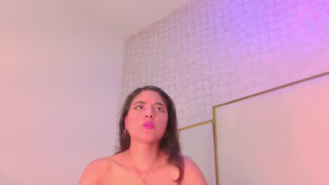 Snapshot of thalia888_ chatting on 06/15/26, 07:05 thalia888_ online show from 06/15/26, 07:05