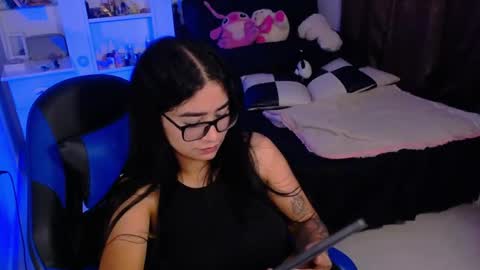 thalia  online show from 09/25/25, 09:18