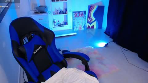 thalia  online show from 10/13/25, 02:06