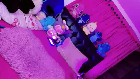 Thalia Girl online show from 02/07/26, 12:03