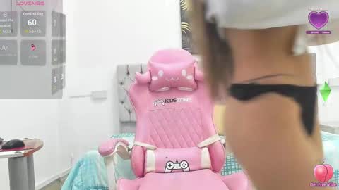 thalia online show from 04/19/26, 02:16