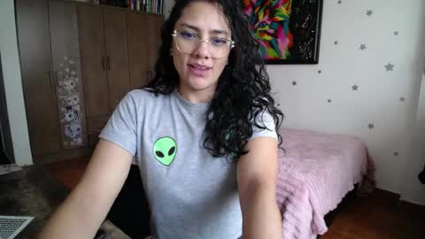    online show from 04/08/26, 05:13