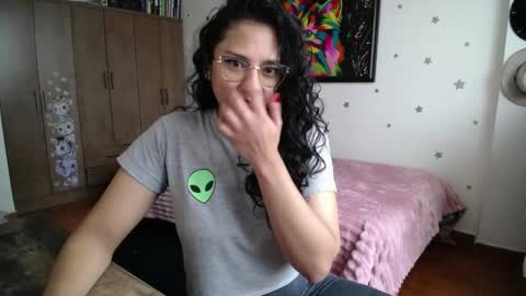    online show from 04/29/26, 04:44