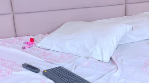 thalianarosse online show from 03/29/26, 03:56