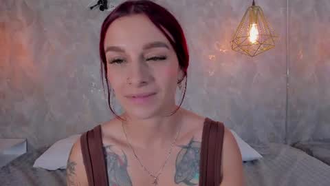 THALIRA ANGELS online show from 06/25/26, 06:12