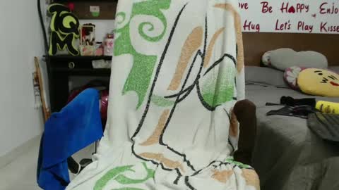 thania      sometimes in the company of Alan and Maria online show from 03/07/25, 08:33