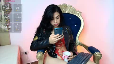 Thamara online show from 10/18/25, 01:45