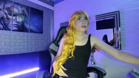 Snapshot of thamara_roberts chatting on 04/18/26, 01:59 thamara_roberts online show from 04/18/26, 01:59