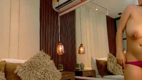 Thamara online show from 06/10/26, 01:21
