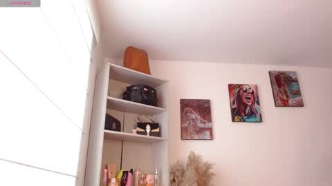   online show from 02/04/25, 03:15