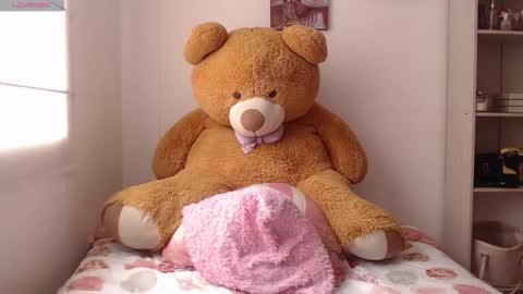   online show from 03/12/26, 04:57