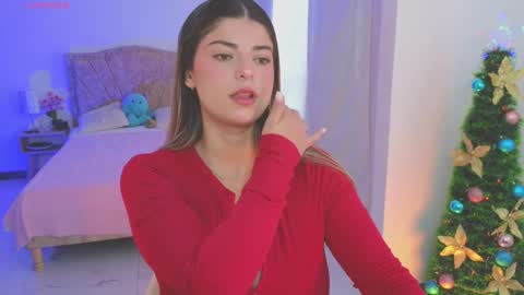 Snapshot of thamy_stark chatting on 12/04/24, 03:21 Thamara online show from 12/04/24, 03:21