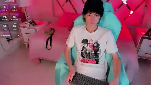 thanier_18 online show from 02/18/26, 07:43