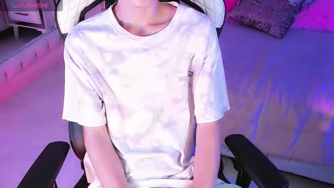 thanier_18 online show from 03/03/26, 08:04