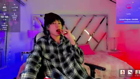 thanier_18 online show from 04/19/26, 07:38