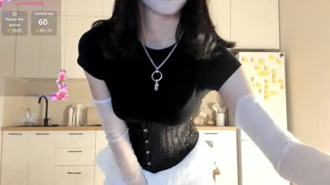 Snapshot of thanos_world1321002 chatting on 02/25/25, 09:46 thanos_world1321002 online show from 02/25/25, 09:46