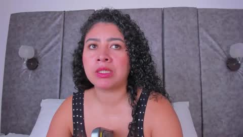 thara webstter online show from 02/09/26, 11:03