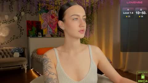 Your Eva online show from 10/12/25, 08:02