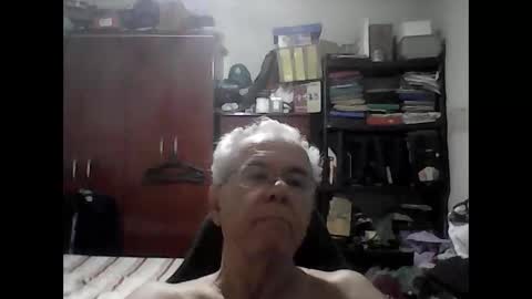 Snapshot of thataco chatting on 05/04/26, 01:23 thataco online show from 05/04/26, 01:23