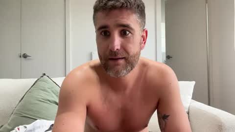 thataustralianguy11 online show from 03/12/26, 08:20