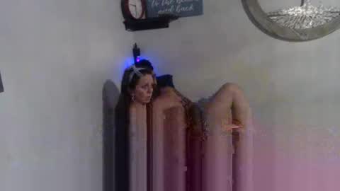 Snapshot of thatcouple22 chatting on 09/23/25, 09:45 thatcouple22 online show from 09/23/25, 09:45