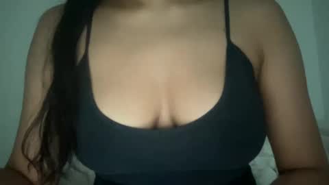 Melanie online show from 10/13/25, 07:36