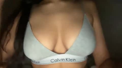 Melanie online show from 02/17/26, 03:58