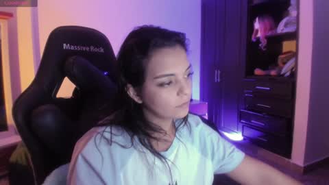 Paola online show from 01/16/25, 03:13