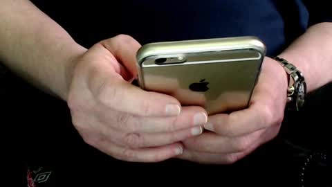 Snapshot of the1pocketrocket chatting on 01/04/25, 03:17 the1pocketrocket online show from 01/04/25, 03:17