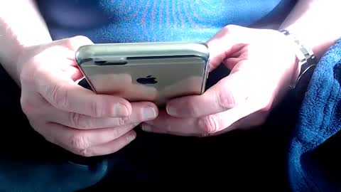 Snapshot of the1pocketrocket chatting on 01/25/25, 12:16 the1pocketrocket online show from 01/25/25, 12:16