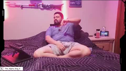 Snapshot of the_alpha_dog_xxx chatting on 02/21/25, 04:48 the_alpha_dog_xxx online show from 02/21/25, 04:48