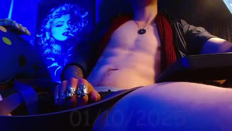 GIORGGIO online show from 10/01/25, 09:54