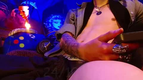 GIORGGIO online show from 10/24/25, 05:26