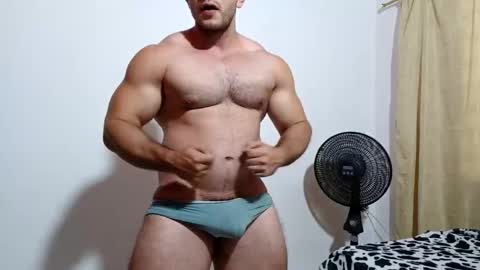 Snapshot of the_beastmuscle chatting on 03/11/26, 06:47 beast online show from 03/11/26, 06:47