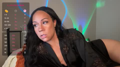 Snapshot of the_dahli_mama chatting on 10/10/25, 02:43 the_dahli_mama online show from 10/10/25, 02:43